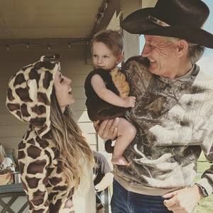 Meet your Posher, Jena